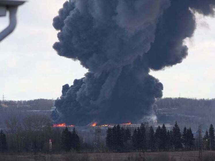 В Запорожской области прогремели взрывы: власти объявили воздушную тревогу