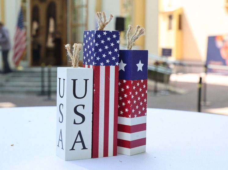 В Белом доме не верили, что Иран начнет ответную экономическую войну