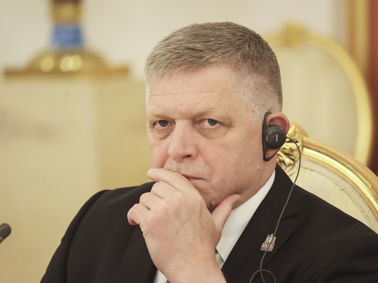 Фицо призвал ЕС получить мандат на мирные переговоры с Россией по Украине